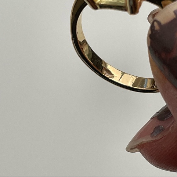 Light Blue Rectangular Stone Statement Ring - Picture 4 of 4